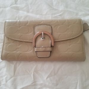 Coach wallet